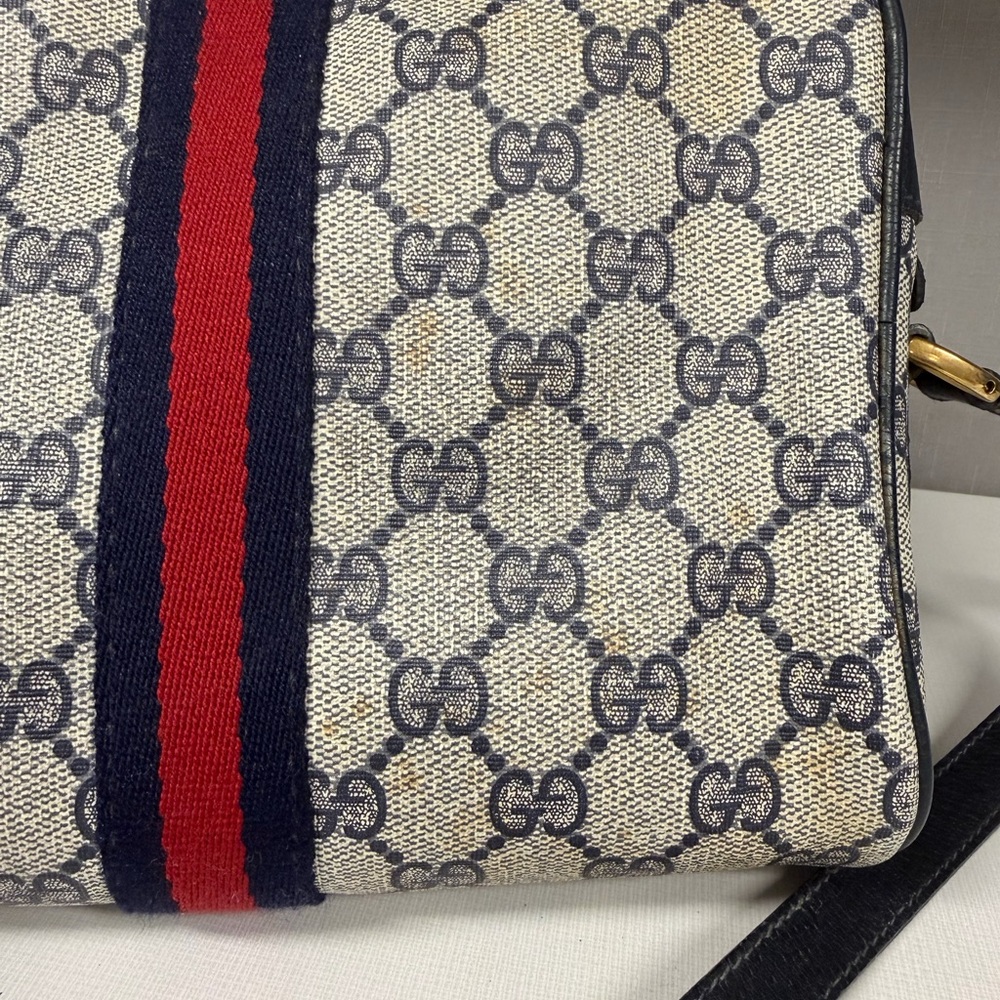 Gucci Blue Crossbody Bag with Red Stripe - Picture 15 of 15